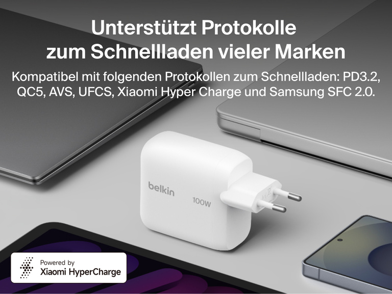 Das Belkin UltraCharge GaN-Ladeger&auml;t (45&nbsp;W) liefert mit seinem integrierten, einziehbaren Kabel bis zu 45&nbsp;W zum schnellen Laden eines Smartphones von 0 auf 50&nbsp;%