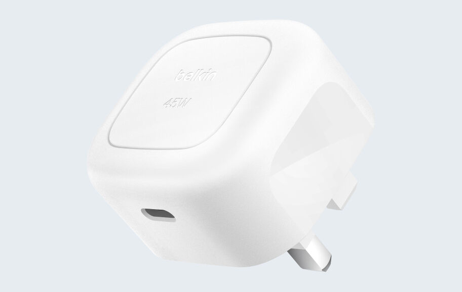 Compact USB-C wall chargers for fast charging