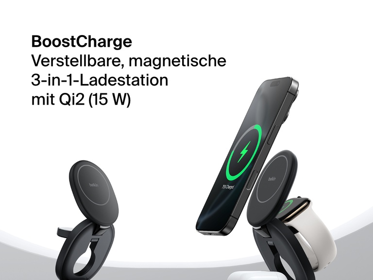 Belkin BoostCharge kompakte, magnetische 3-in-1-Ladestation wird gezeigt, die ein iPhone, eine Apple Watch und AirPods mit dem Qi2-Schnellladen (15 W) auflädt.