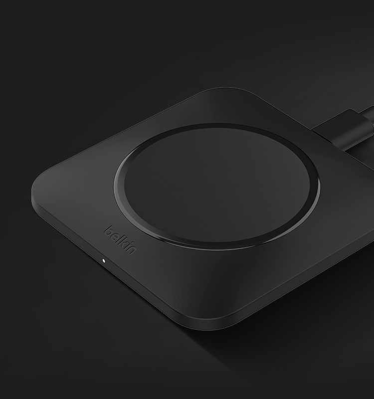 BoostCharge Pro Chargeur à induction avec alignement facile (15 W) BoostCharge Pro Chargeur à induction avec alignement facile (15 W)