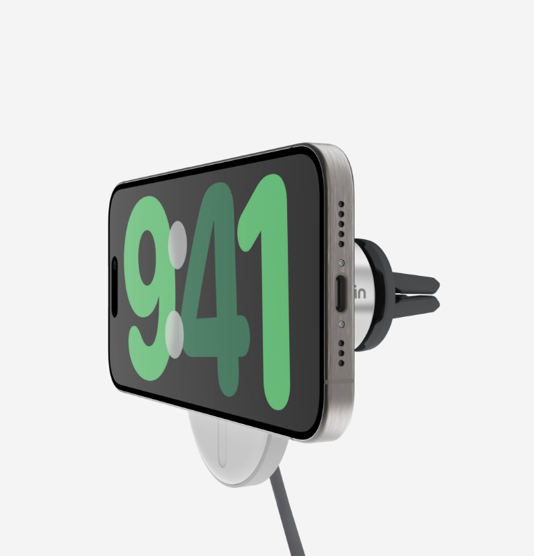 Compatible with iPhone and StandBy ready. | Belkin