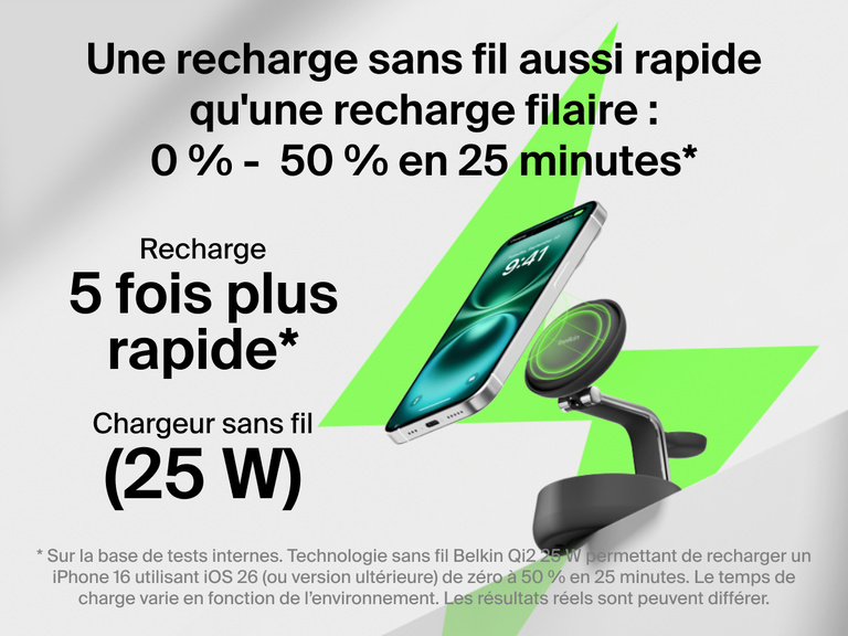 Station de recharge aimantée 3-en-1 Belkin UltraCharge Pro avec Qi2 (25 W) offrant une recharge sans fil aussi rapide qu'une recharge filaire, et rechargeant un iPhone de zéro à 50 % en 25 minutes.