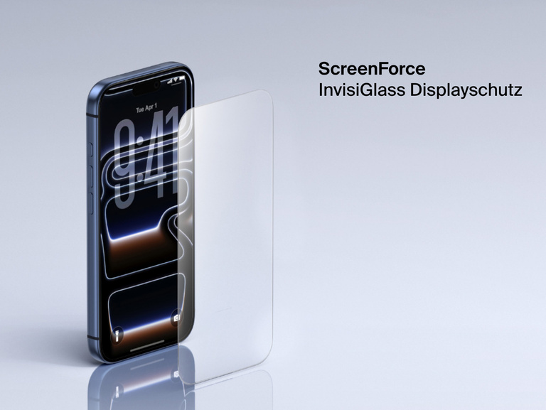 Eine Belkin ScreenForce InvisiGlass Displayschutzfolie wird auf einem iPhone Bildschirm gezeigt und bietet widerstandsf&auml;higen, kristallklaren Schutz.