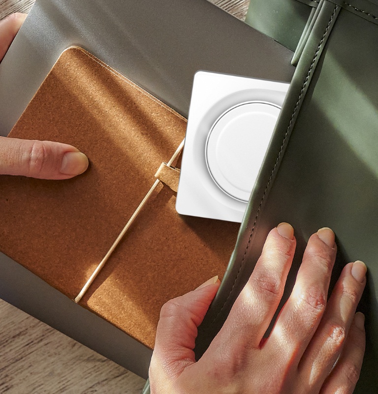 外出先でもMagSafe充電。 