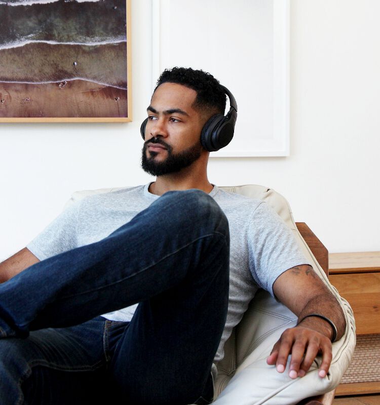 SoundForm Adapt ワイヤレスオーバーイヤーヘッドセット | Belkin