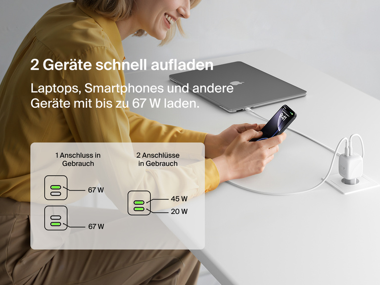 Das Belkin BoostCharge Pro USB-C-GaN-Ladegerät mit zwei Anschlüssen (67 W) wird beim gleichzeitigen Laden eines Laptops und eines Smartphones gezeigt. Es liefert insgesamt bis zu 67 W zum schnellen, effizienten Laden von zwei Geräten.