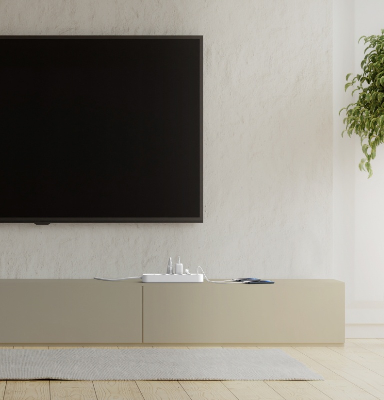 Bescherm je elektronica met de Belkin spanningsbeveiliger met 8 stopcontacten en 2 USB-C-poorten.