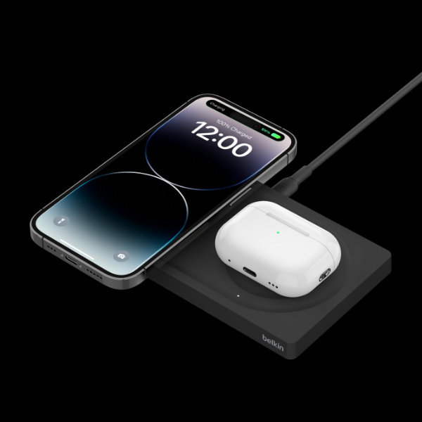 BoostCharge Pro 2 合 1 無線充電板配備 MagSafe