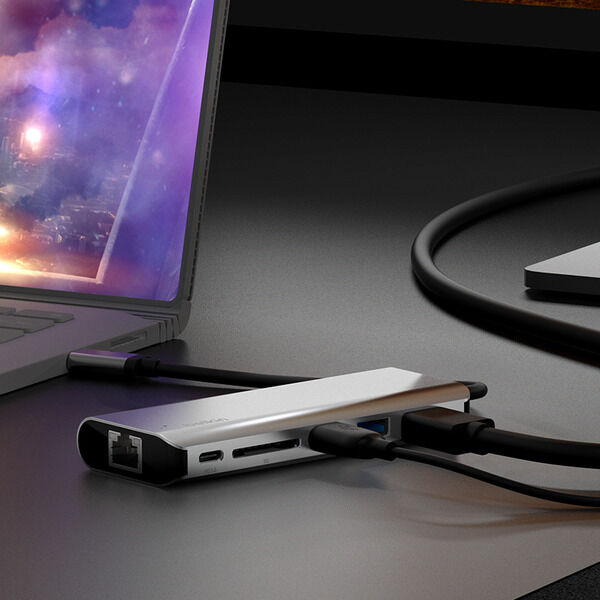 AVC008 Connect USB-C 6-in-1 Multiport Adapter