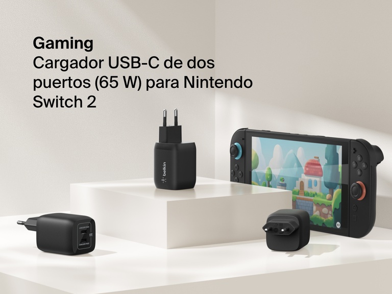 Se muestra el cargador de pared USB-C doble (65 W) de Belkin Gaming con un Nintendo Switch 2. Suministra una carga de alta velocidad mediante dos puertos USB-C, ideales para cargar la consola y un accesorio adicional.