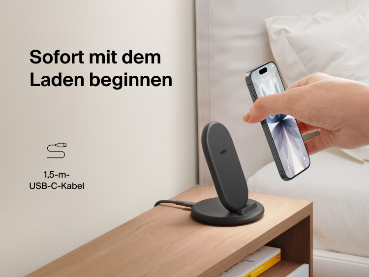 Belkin BoostCharge Wireless Charging Stand 15W featuring SmartProtect technology with six intelligent sensors for current detection, overload protection, and temperature monitoring.