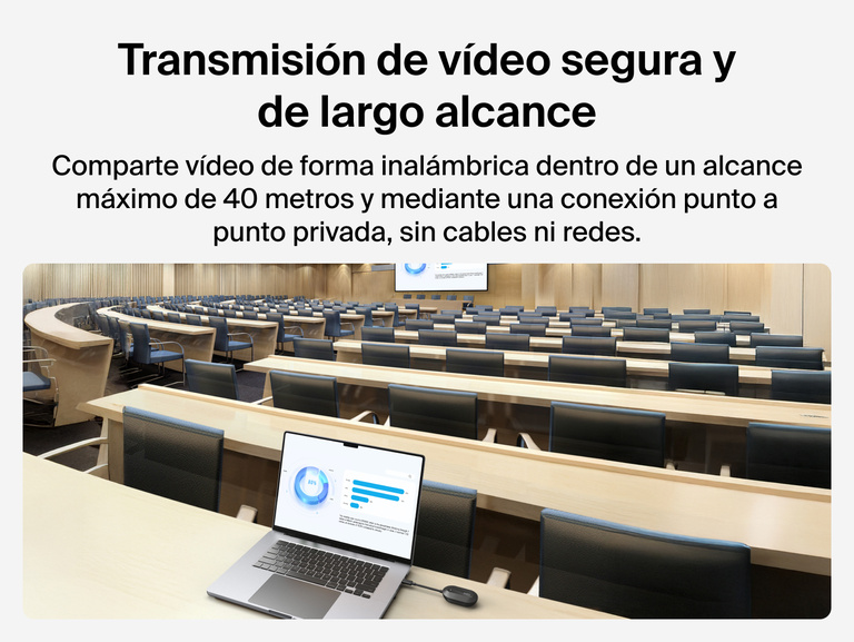 Se muestra el adaptador inal&aacute;mbrico para pantalla HDMI Belkin Connect Air transmitiendo de forma segura contenido desde un port&aacute;til a una pantalla lejana en una sala de conferencias. 