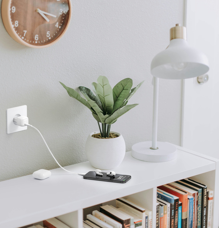 Chargeur secteur USB-C (60 W) Chargeur secteur USB-C (60 W)