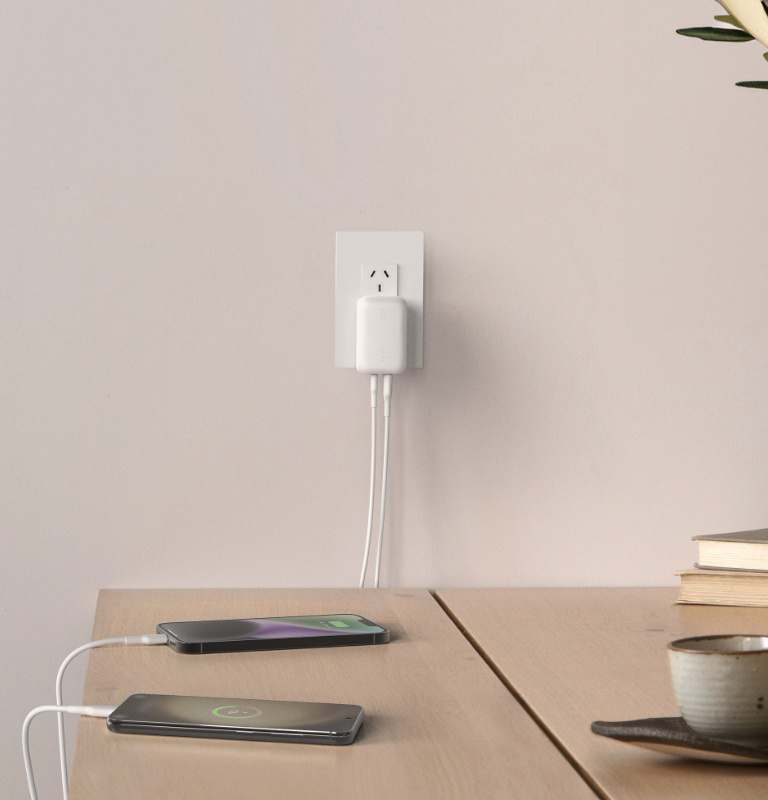 42W Dual Wall Charger, Fast Charging for iPhone 15, 14, 13, Plus, Pro, Pro Max, Galaxy S23 Ultra, iPad and more 