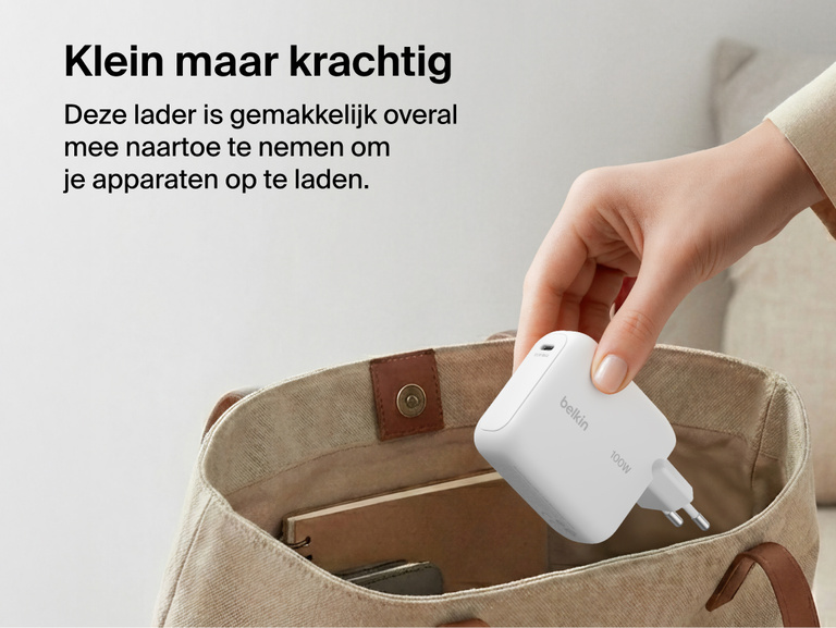 Belkin UltraCharge 45 W GaN-wandlader met uittrekbare kabel, met een compacte vormgeving, inklapbare stekkerpinnen, zakformaat en gering gewicht van slechts 145 gram.