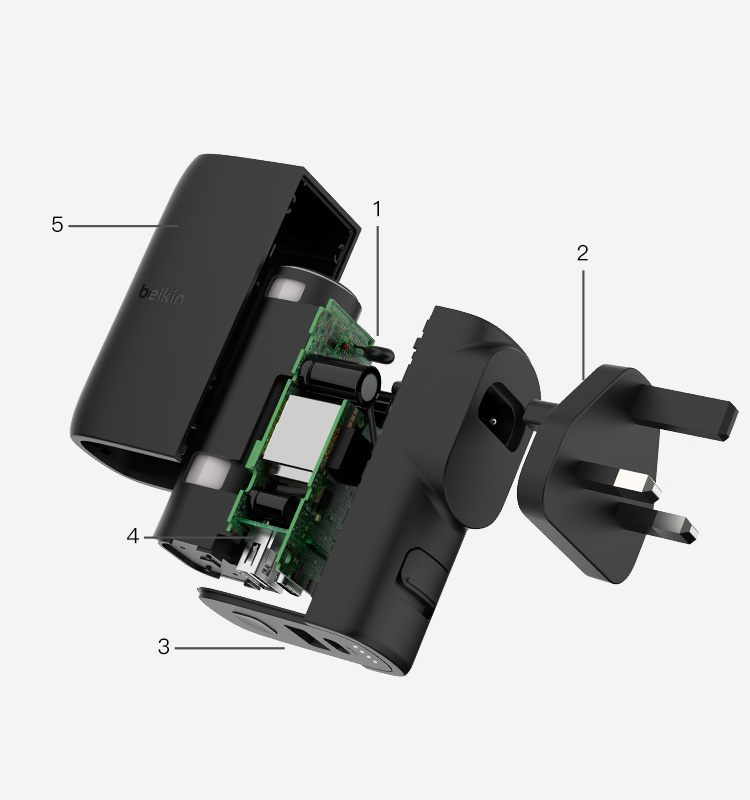 Belkin BoostCharge 混合式家用充電器 25W + 行動充電器 5K，具備 USB-C PD3.0 連接埠及 USB-A 連接埠的 2 合 1 可攜式充電器 - 方便攜帶的雙連接埠充電器 - 黑色 | Belkin