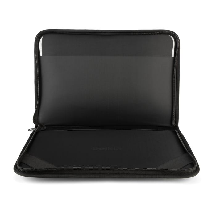 Laptop case that stays on while in use discount