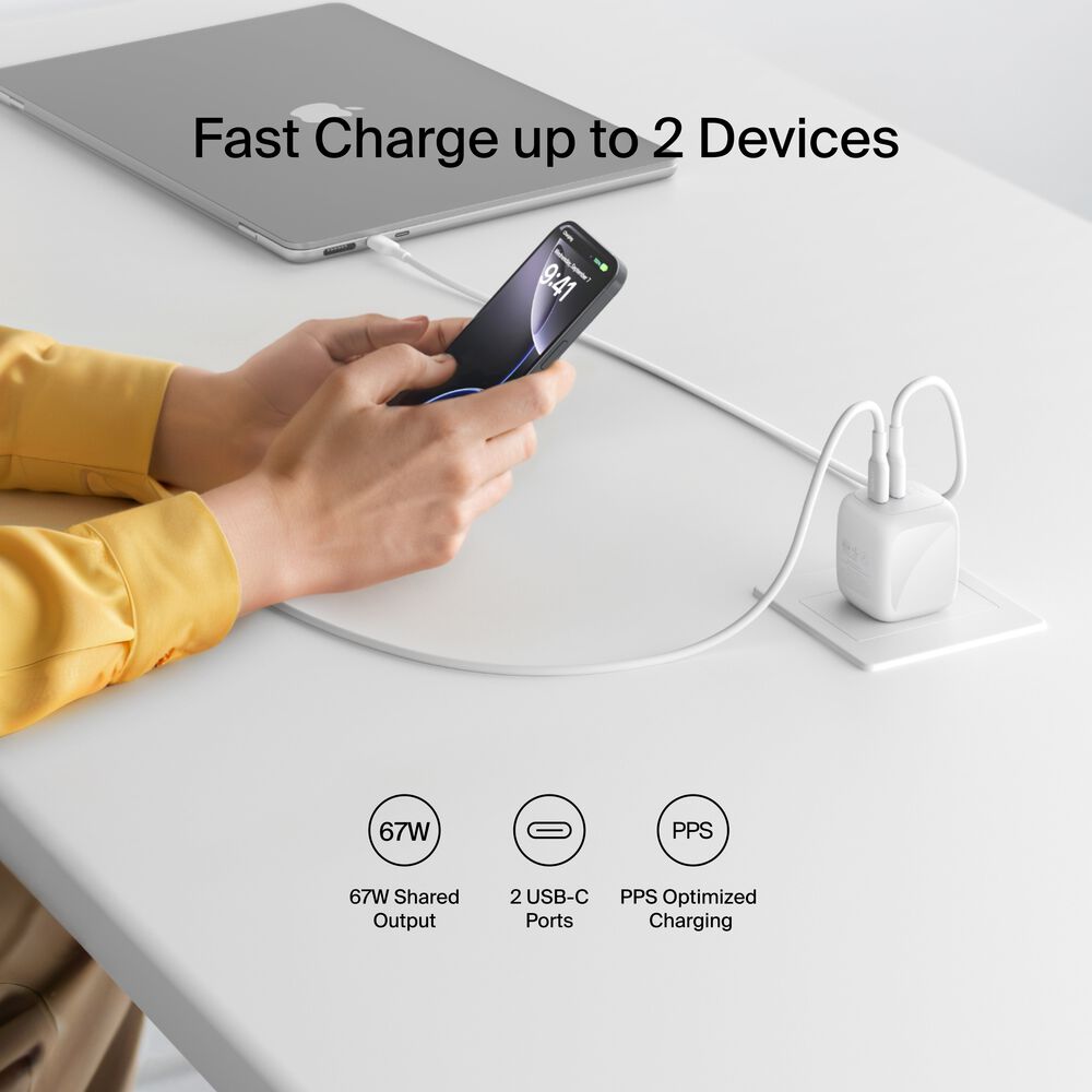 Dual USB-C GaN Wall Charger 67W, White, hi-res