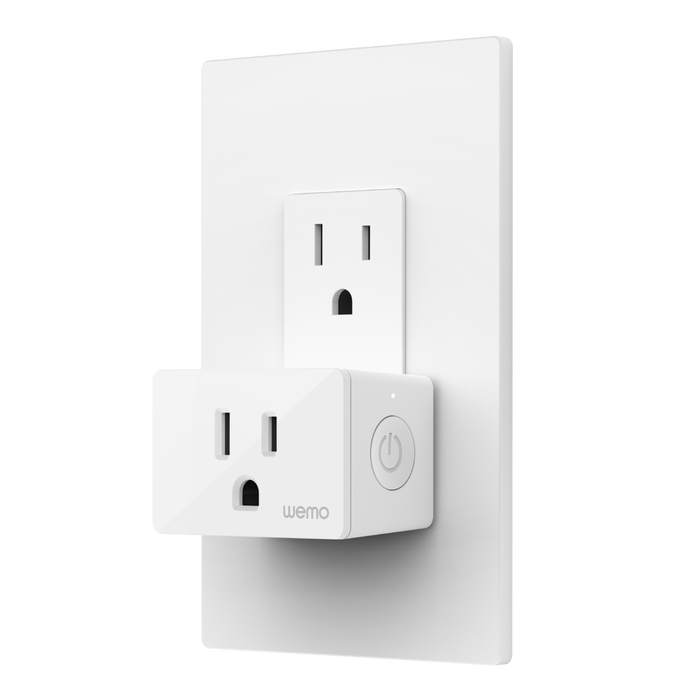 Belkin Wemo WiFi Smart Outdoor Plug Weather-resistant wireless plug with  two outlets at Crutchfield