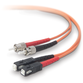 Câble de raccordement en fibre multimode duplex, ST-SC