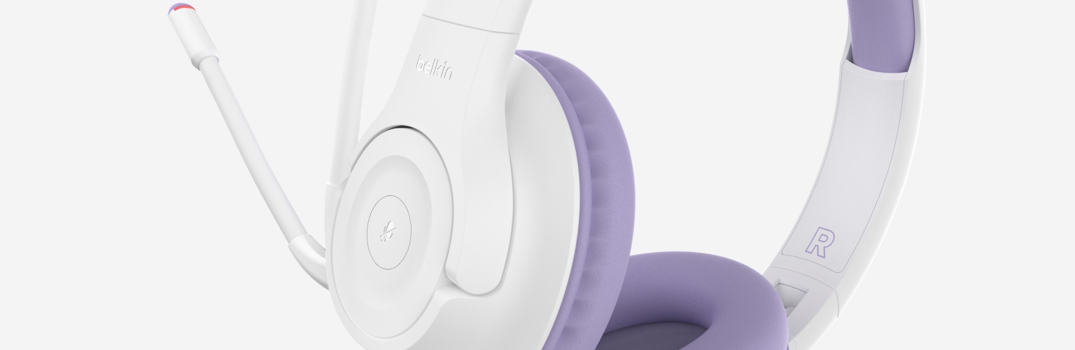 Kids headphones and earbuds