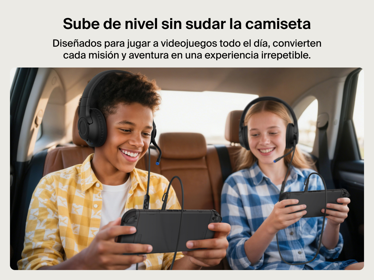 Dos ni&ntilde;os llevando puestos los auriculares para ni&ntilde;os Inspire con micr&oacute;fono y cable de Belkin Gaming para Nintendo Switch 2 mientras juegan en el asiento trasero del coche, resaltando el confort de uso para todo el d&iacute;a.    