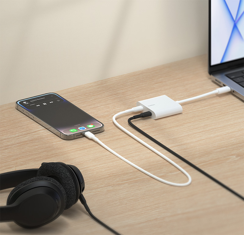 Adaptateur USB-C donn&eacute;es + recharge, splitter, Power&nbsp;Delivery, recharge rapide pour appareils&nbsp;USB-C (smartphones, tablettes, etc.) | Belkin FR